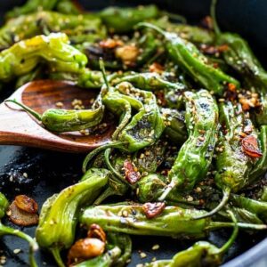 shishito-peppers-japanese-frying-pepper-casa-verde-microfarm-main